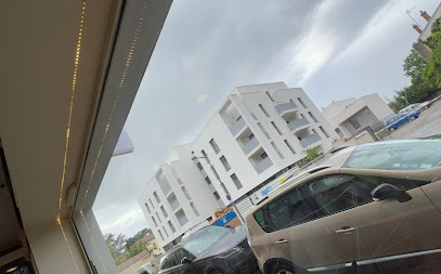 Al isolation et facades